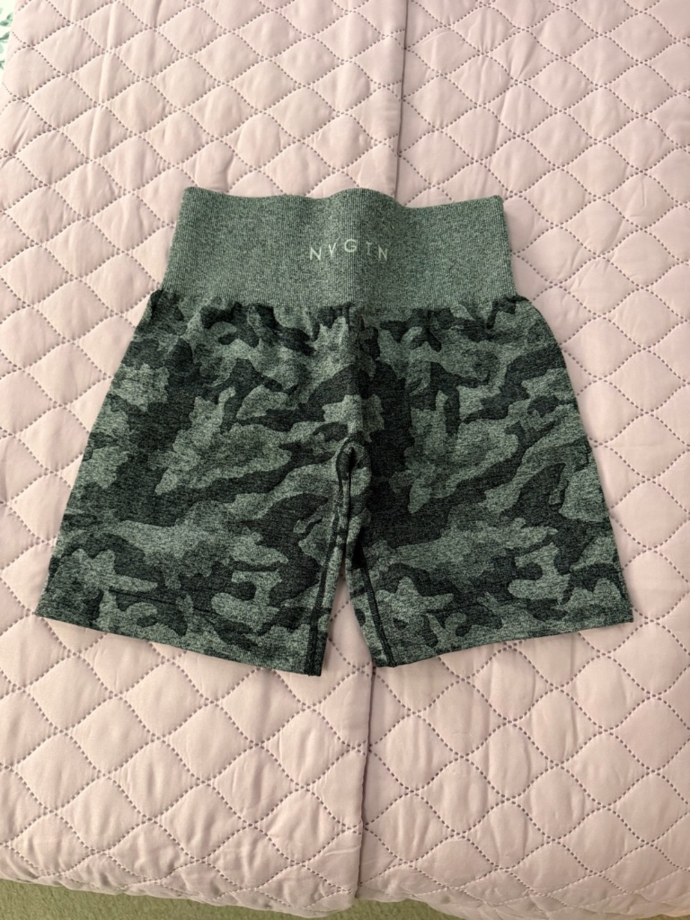 NVGTN High-Waist Black/gray Camo Biker Shorts